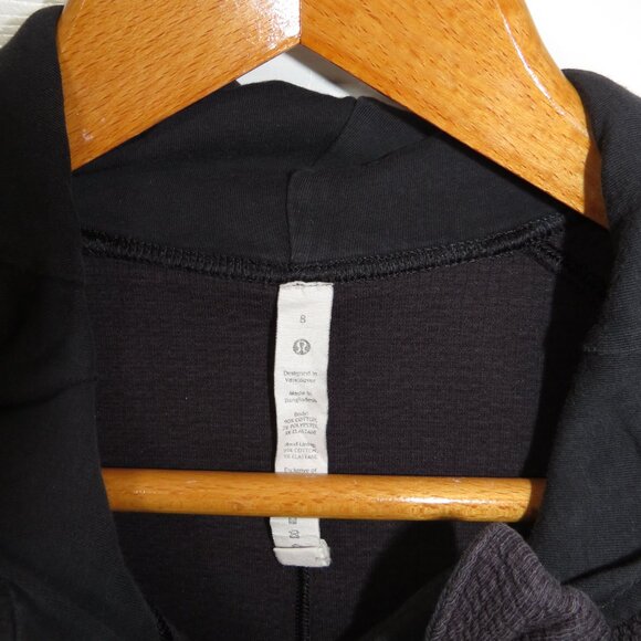 Lululemon Textured Half Zip Hoodie Women's Size 8 in Black *Read* - Picture 8 of 8
